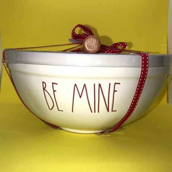 Rae Dunn Mixing Bowl And Spatula set - Picture 3 of 6